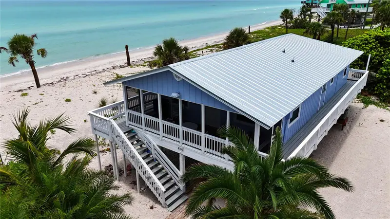 8302 Little Gasparilla Is, FL