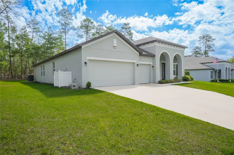 69 Grass St, FL