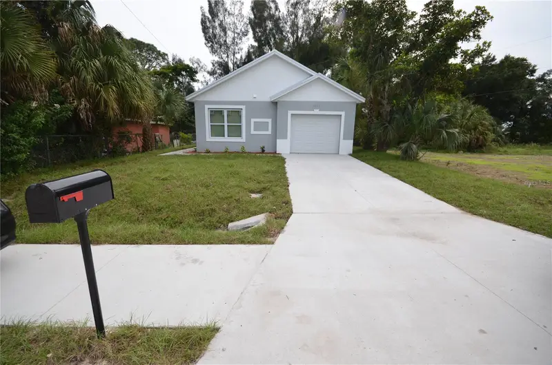 3306 Bassie Ct, FL
