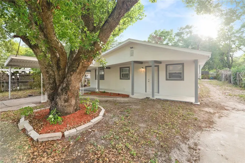 114 Shelton Ave, FL