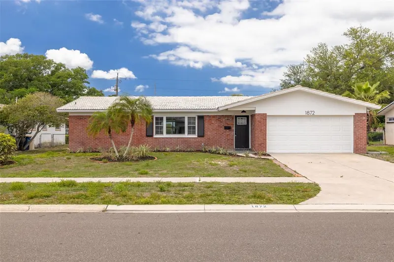 1872 Princeton Dr, FL