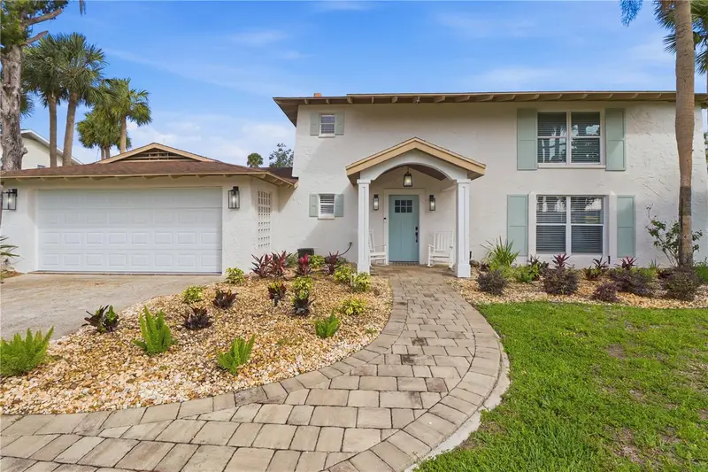 9235 W Harbor Isle Ct, FL