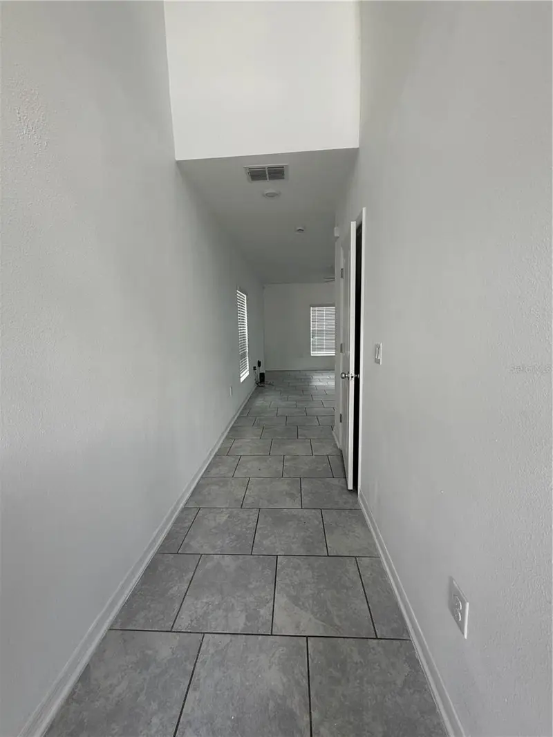 598 Bell Prairie Cir, FL