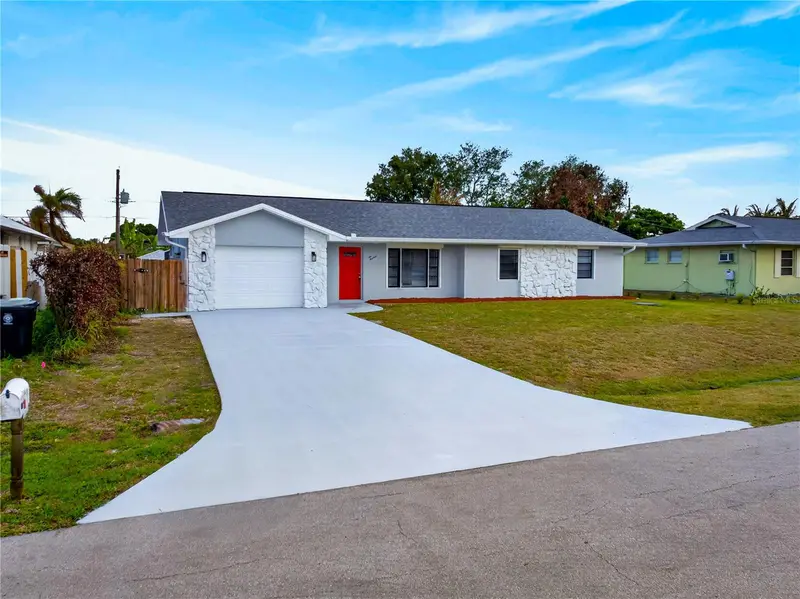 214 Se Duval Ave, FL