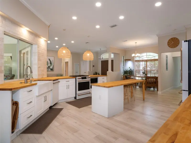 5026 Nw 50th Ter, FL