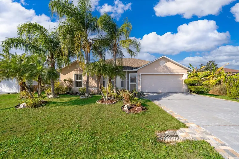 611 Baldwin Dr, FL