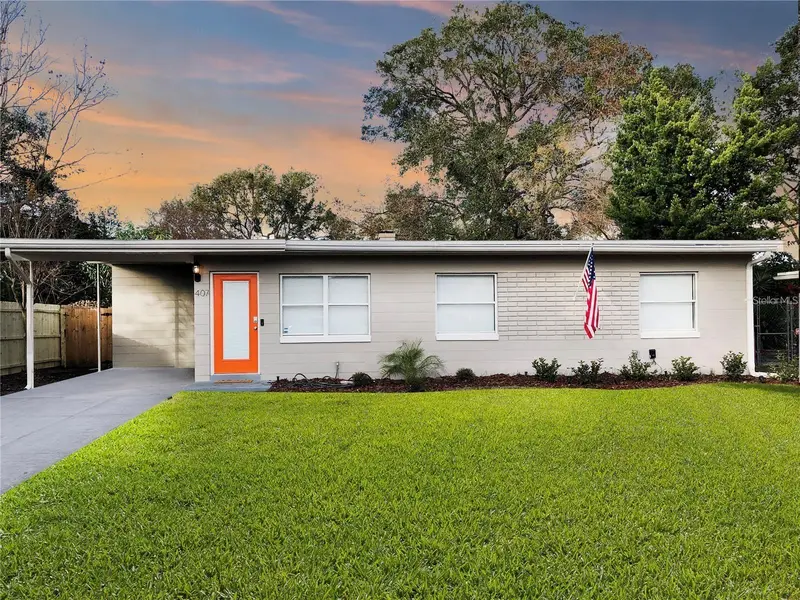 407 E Crystal Lake St, FL