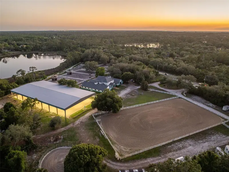 3287 N County Road 426, FL