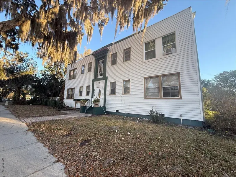730 W Central Ave, FL