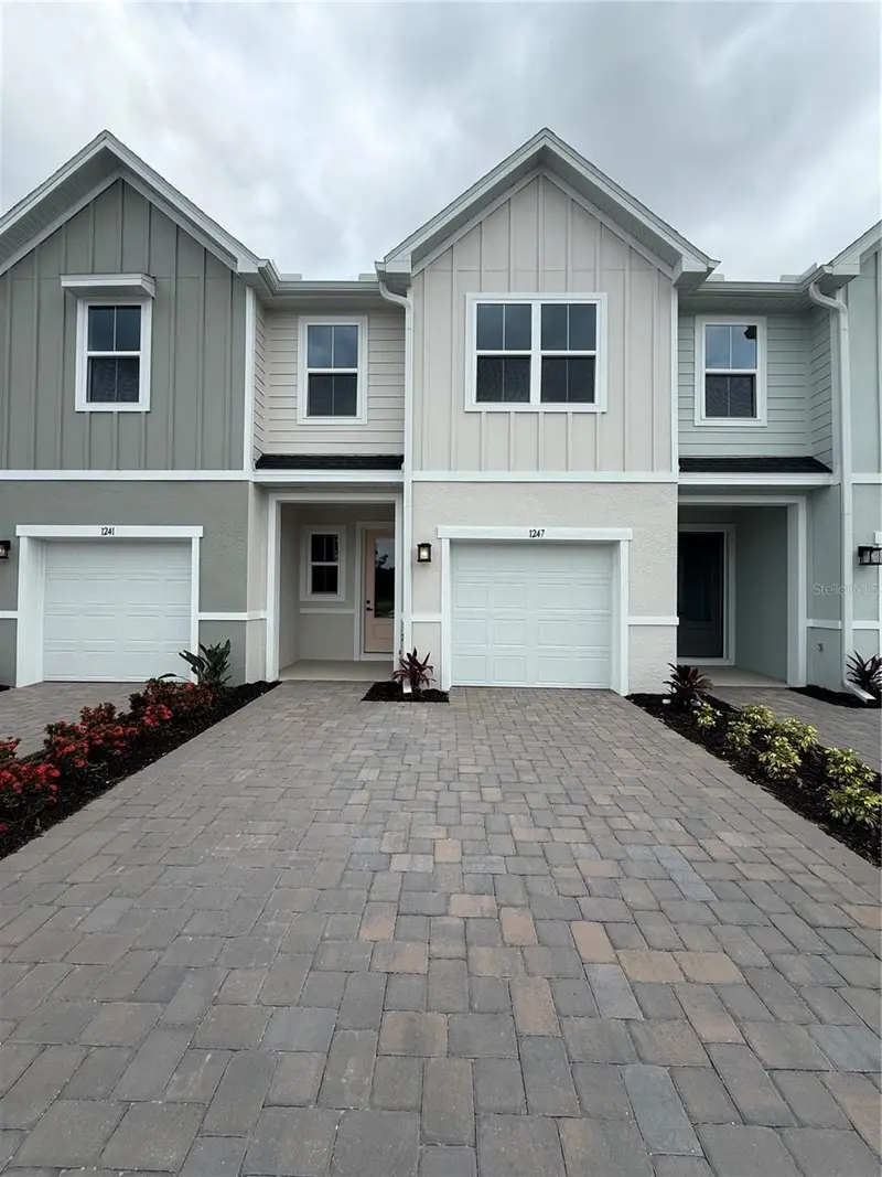 1247 Pineywood Field Dr, FL