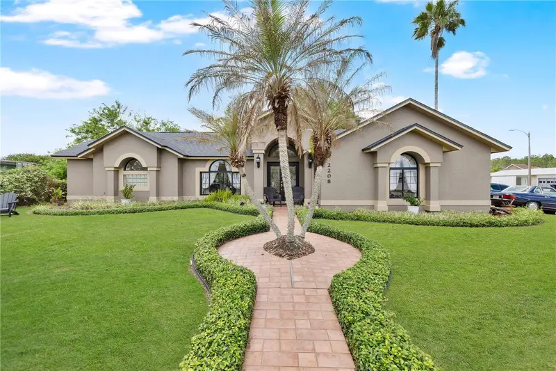 2208 Archer Blvd, FL