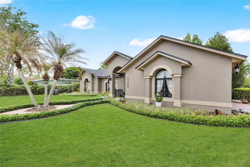 2208 Archer Blvd, FL