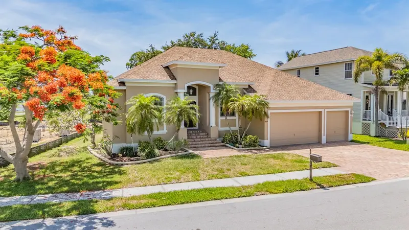 2008 N Pointe Alexis Dr, FL