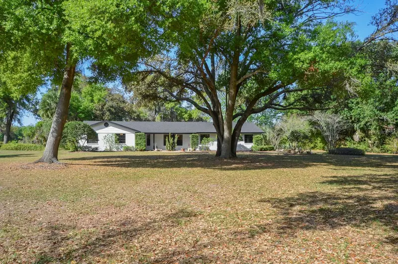 3636 Lake Buynak Rd, FL