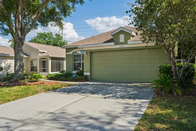 2925 Banyan Hill Ln, FL