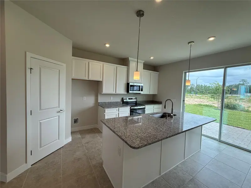 1235 Pineywood Field Dr, FL