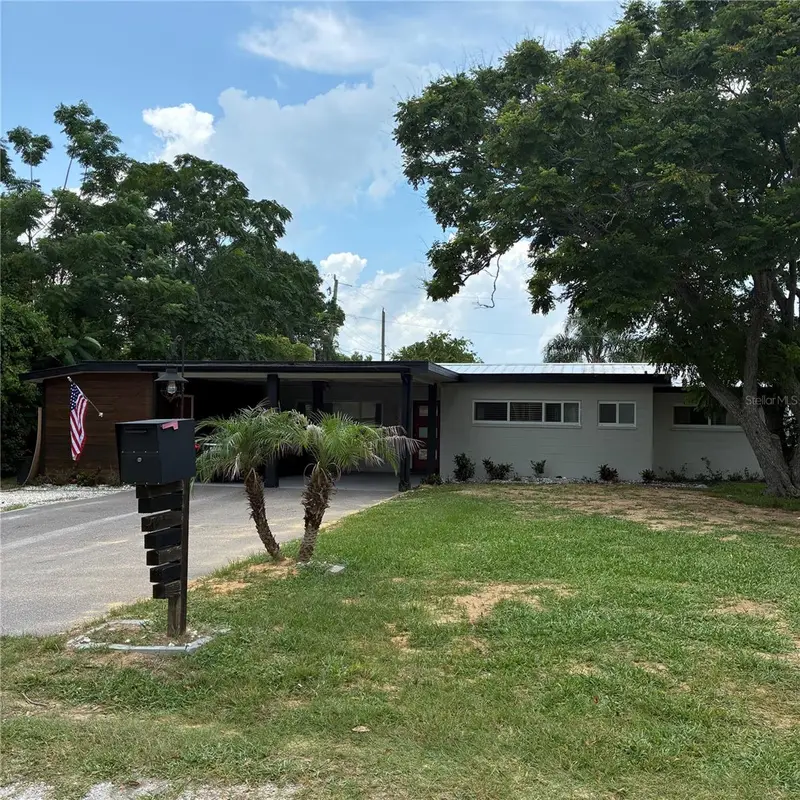 2690 Smokey Ln, FL