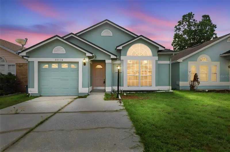 3374 Hamlet Loop, FL