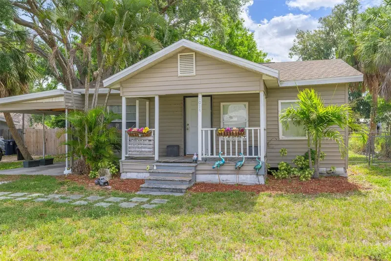 1014 27th Ave W, FL
