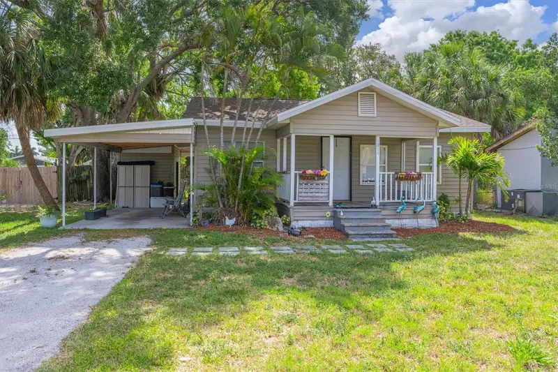 1014 27th Ave W, FL