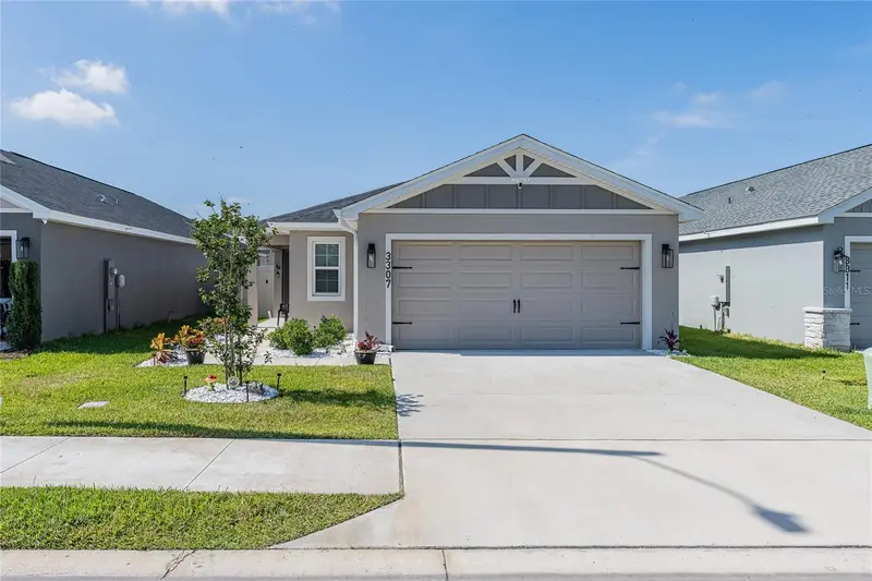 3307 Costello Cir, FL