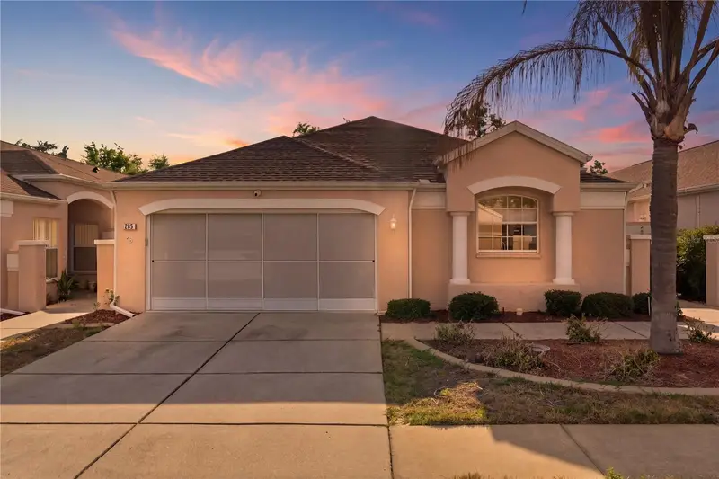 295 Royal Palm Way, FL