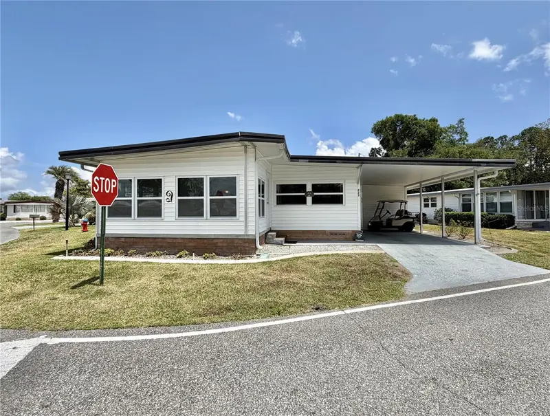 223 Hawthorne Blvd, FL