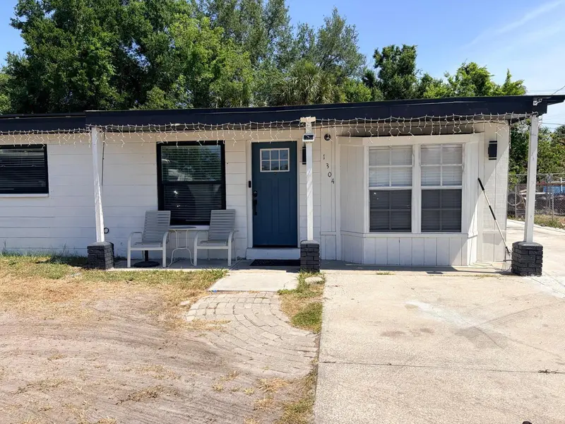 1304 Windsor Way, FL