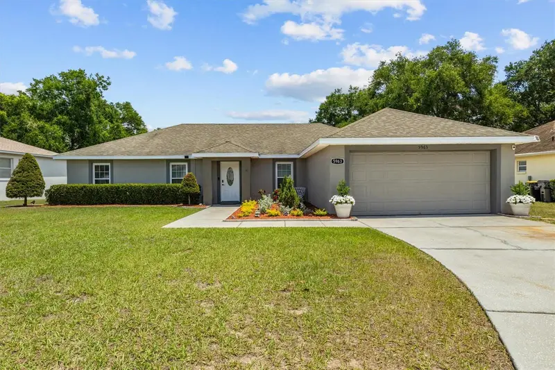 5963 Hillside Heights Dr, FL