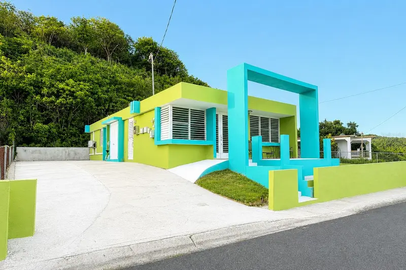 471 Calle 22 Bo. Mariani, PR