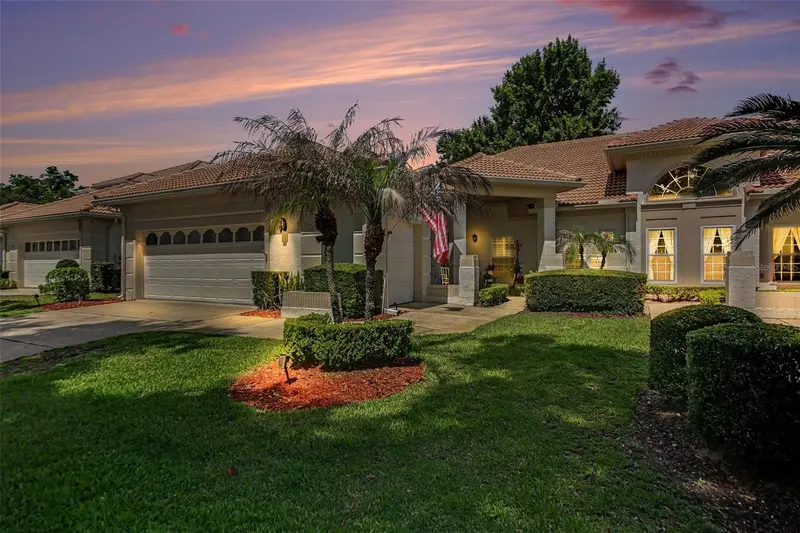 2406 Sweetwater Country Club Dr, FL