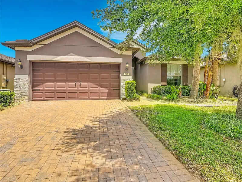 217 Montoro Ln, FL