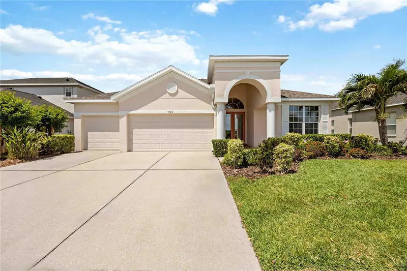 7740 Castleisland Dr, FL