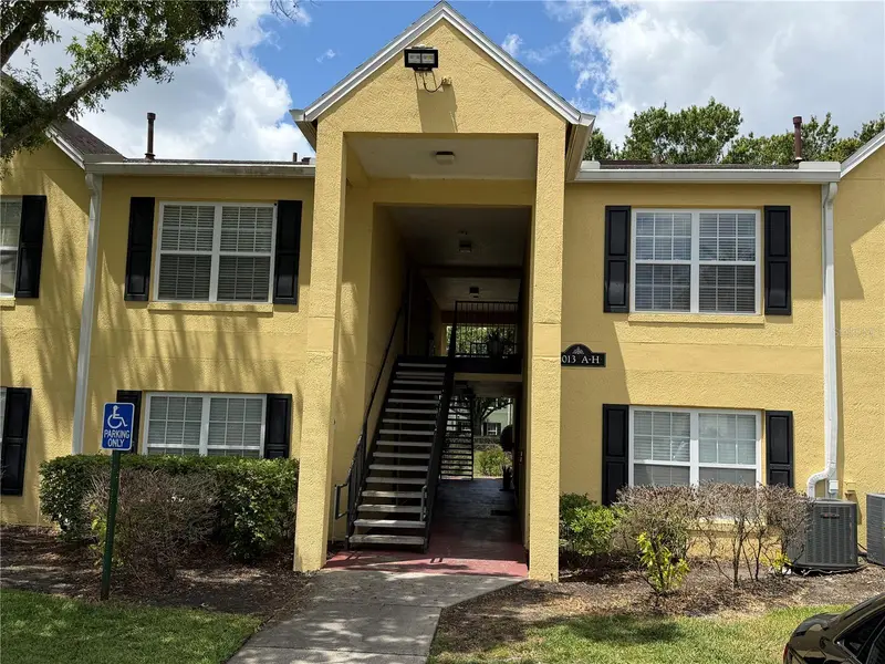 2013 Dixie Belle Dr #A, FL