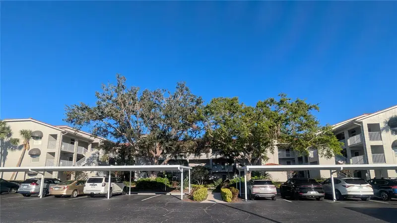 9300 Clubside Cir #1308, FL