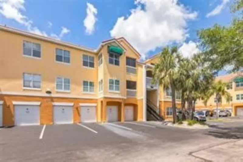 10764 70th Ave #3305, FL