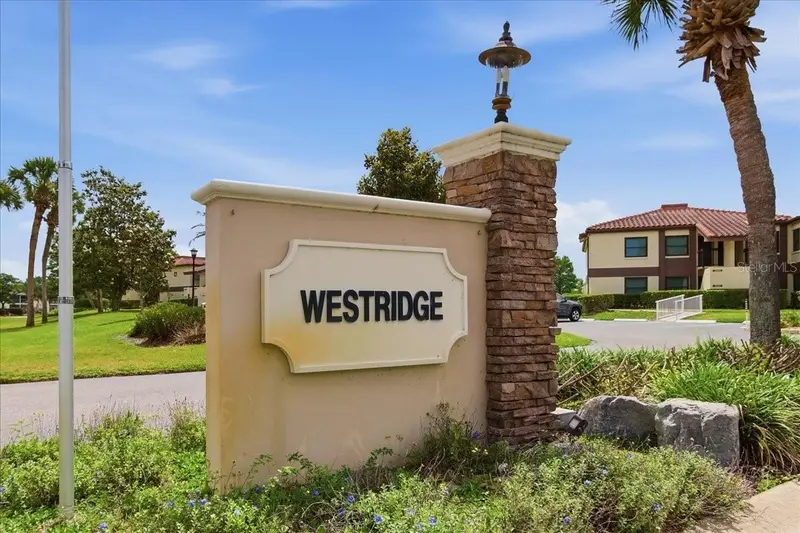 6111 Lake Pointe Dr #202, FL