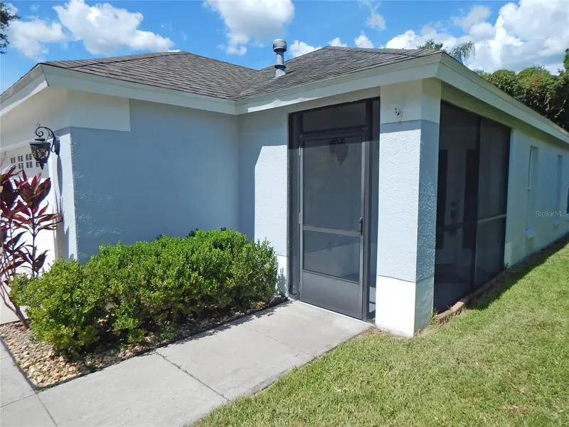 5827 Meadowpark Pl, FL