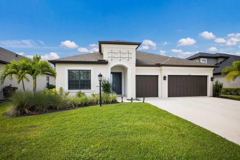 4528 Pond Brook Ct, FL