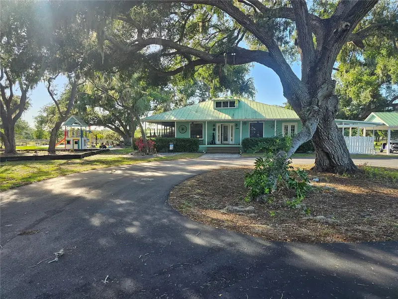 5925 Spencer Parrish Rd, FL