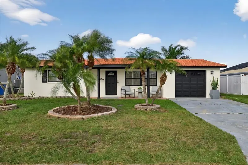 4927 Forestay Ct, FL
