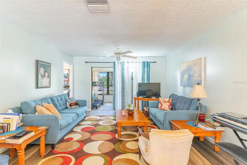 3007 Granada Ct #4, FL