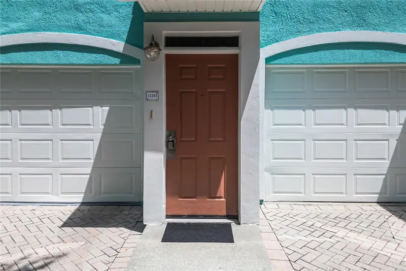 3019 Bonfire Beach Dr #205, FL