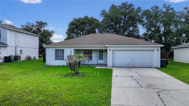 568 Kingfisher Dr, FL
