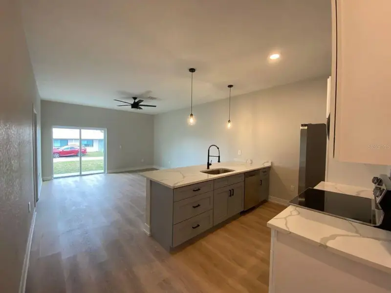 10526 Pendleton Ave, FL