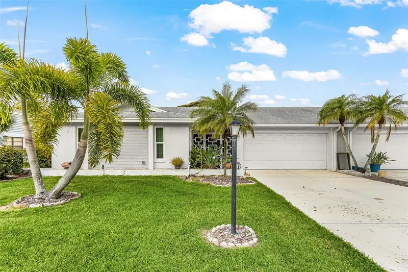 5685 Baden Ct, FL