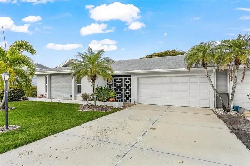5685 Baden Ct, FL