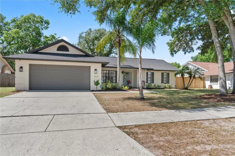 1615 Dawnridge Ct, FL