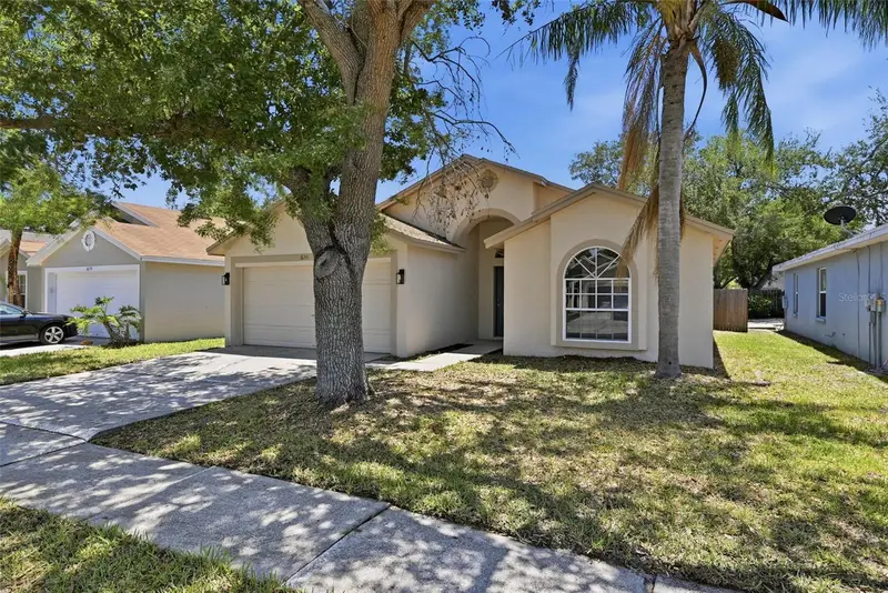 1653 Portsmouth Lake Dr, FL