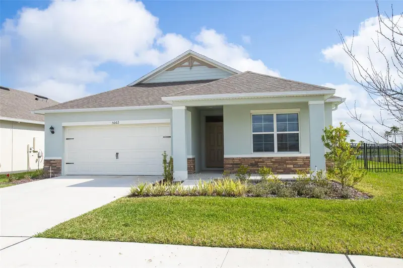 5062 Foxglove Cir, FL